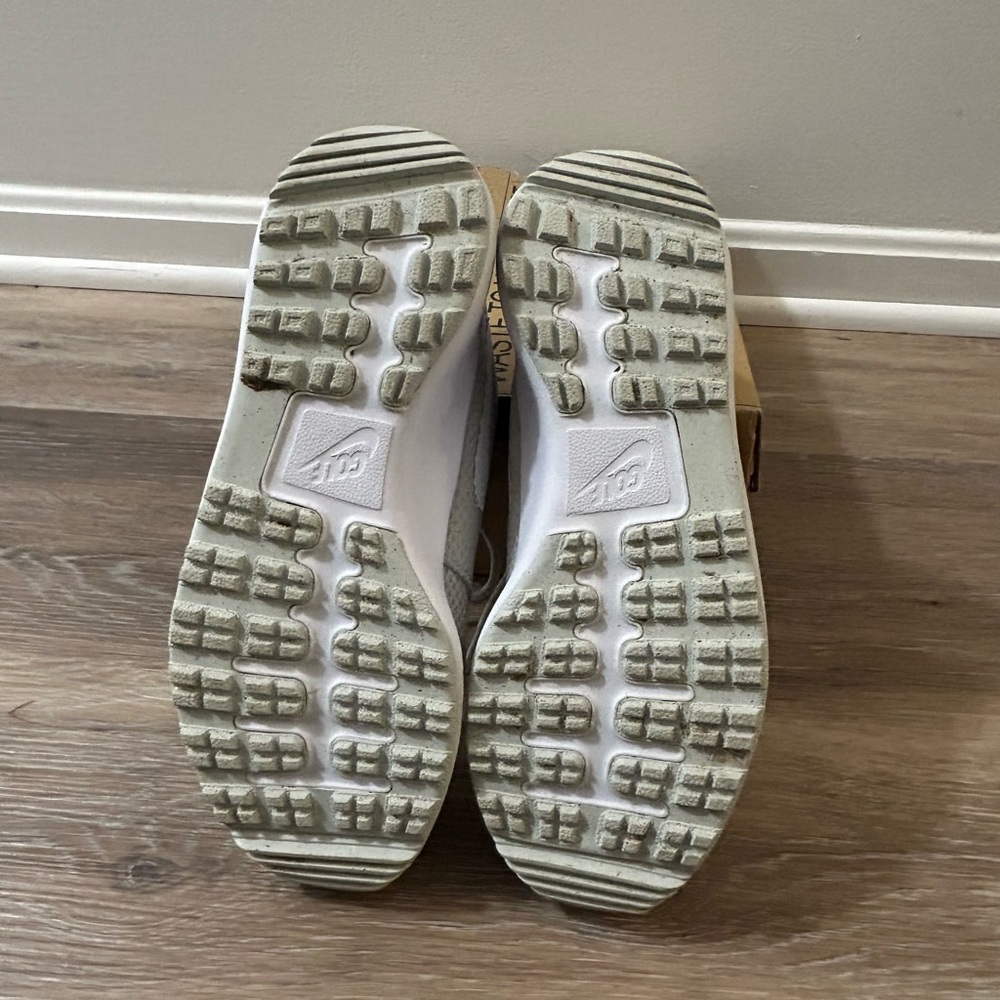 Nike Youth Golf Shoes - Picture 4 of 5